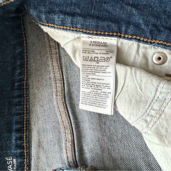 Old Navy Dark Blue Mid-Rise Jeans - Picture 3 of 11